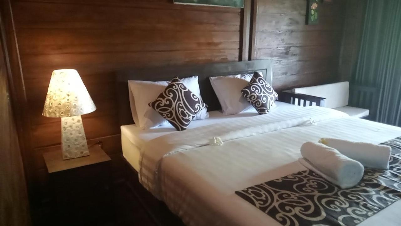 Cersen Resort Lombok Kuta  Exterior photo