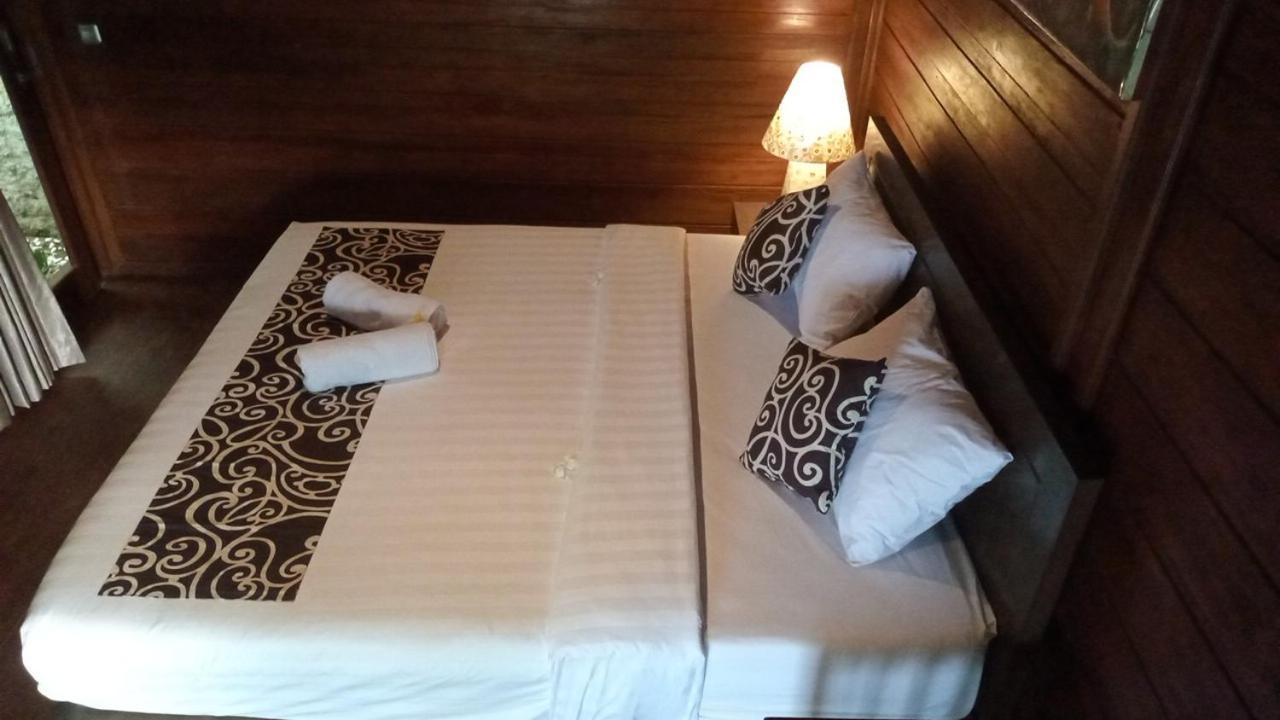 Cersen Resort Lombok Kuta  Exterior photo