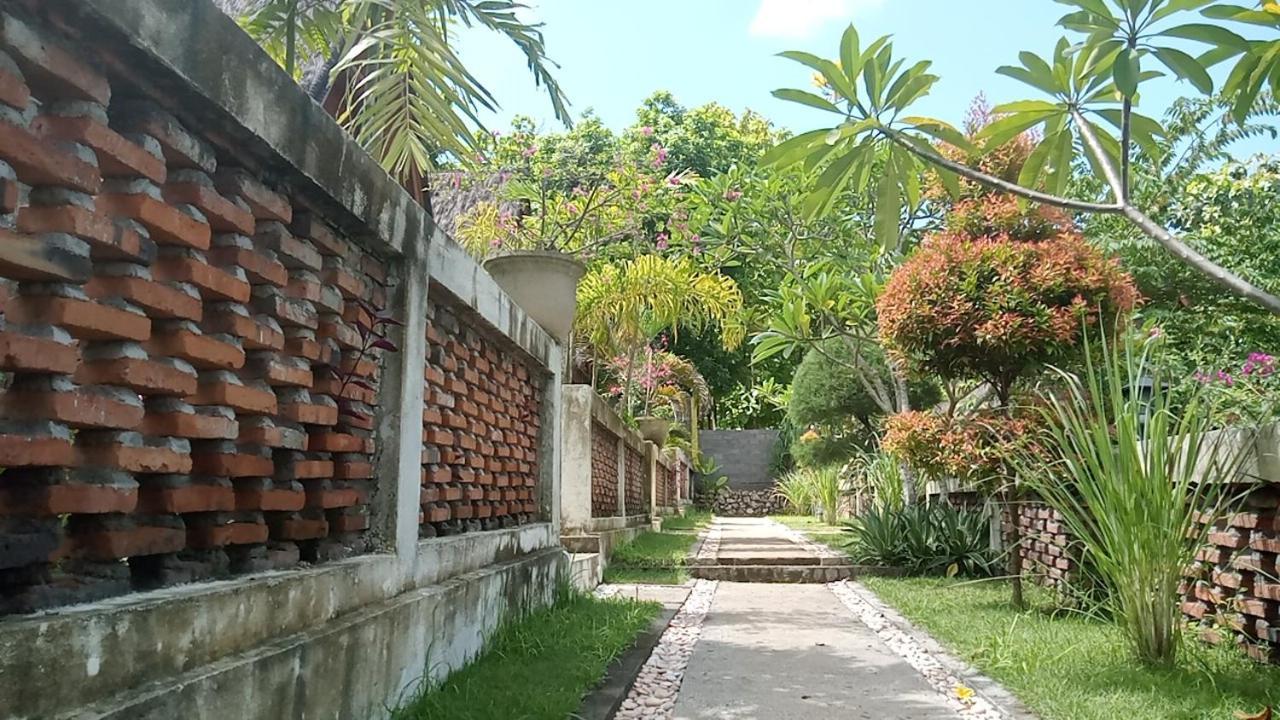 Cersen Resort Lombok Kuta  Exterior photo