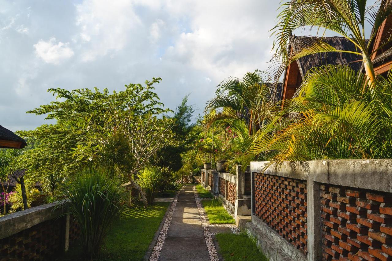Cersen Resort Lombok Kuta  Exterior photo